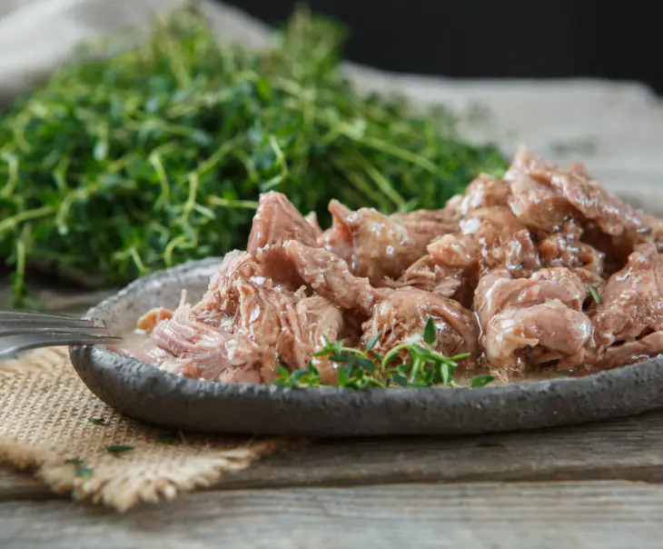 Тушенка из мяса утки